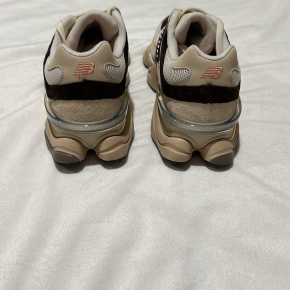 New Balance 9060 Men's Athletic Sneakers in Beige, Black, Cream - Picture 6 of 6